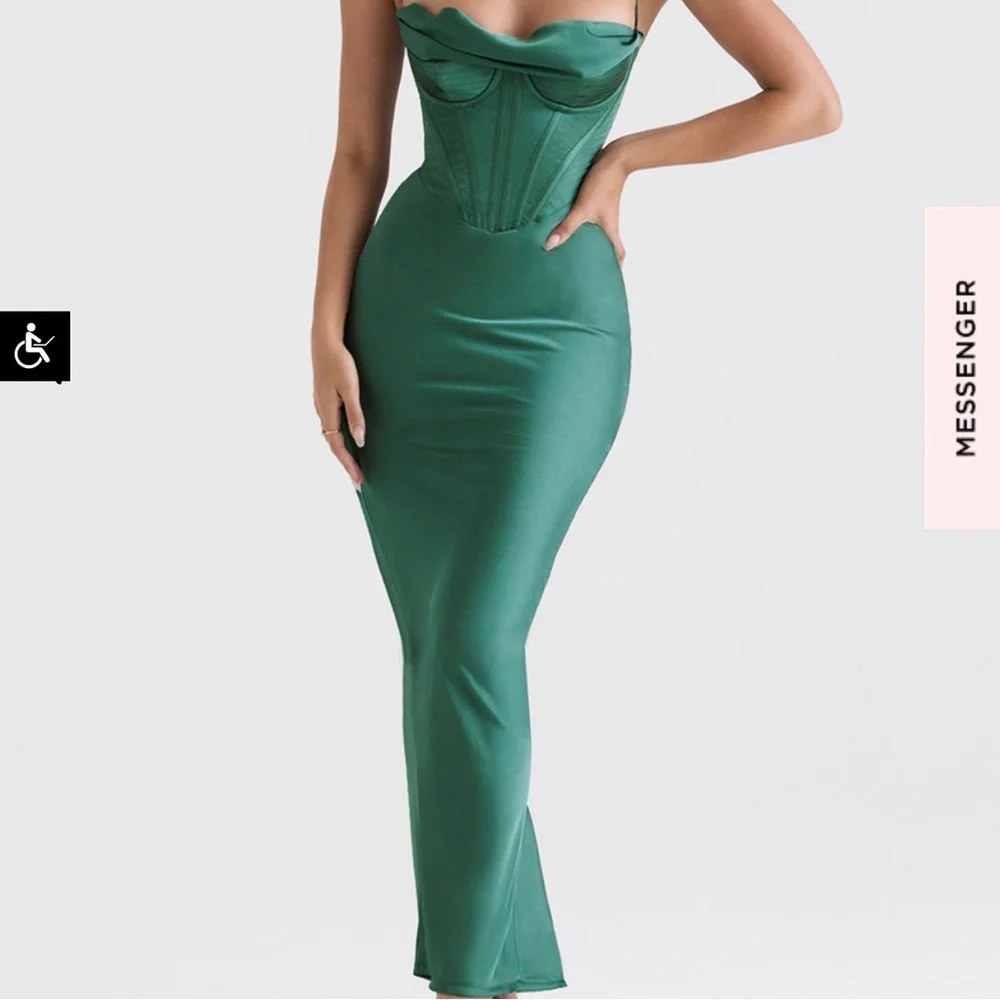 House of CB gown - Picture 2 of 3